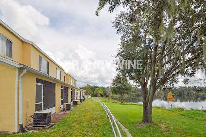 Building Photo - 2462 Lake Woodberry Cir