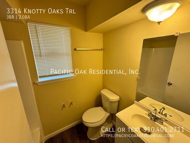 Building Photo - LIMITED TIME: $790 off second month’s rent...