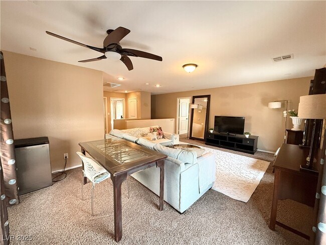 Building Photo - 772 Calstock Ct
