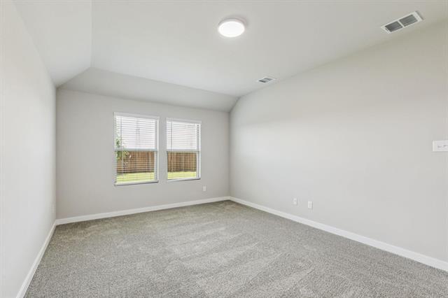 Building Photo - 729 Poppy Ln