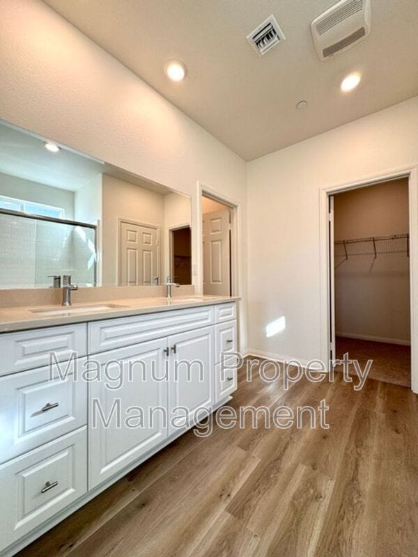 Building Photo - 22691 Hilltopper Wy