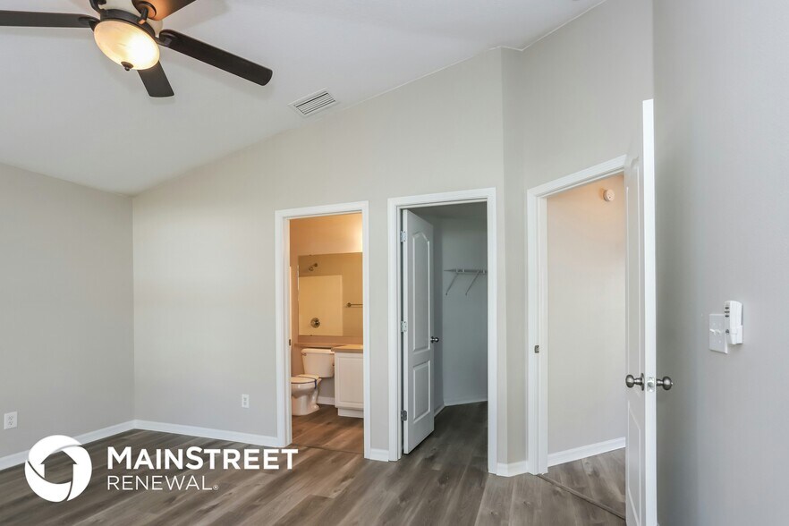 Building Photo - 8007 Canterbury Lake Blvd