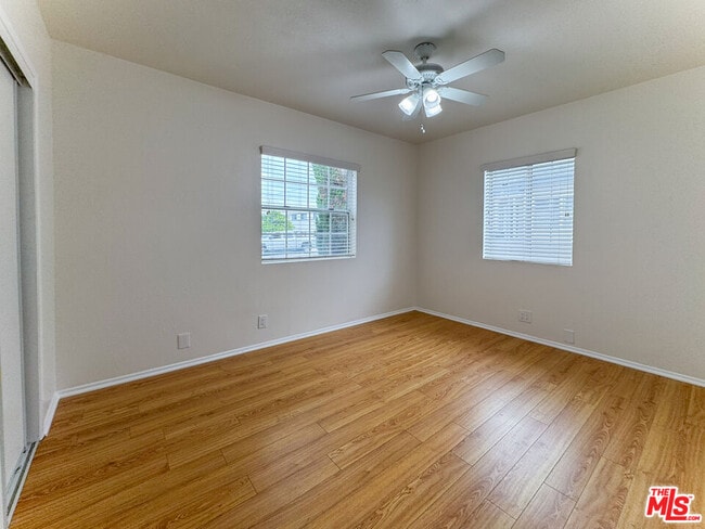 Building Photo - 4459 W 136th St