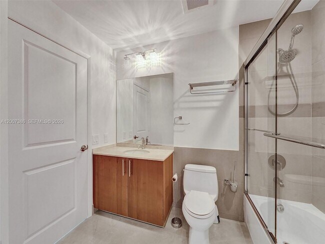 Building Photo - 1945 S Ocean Dr