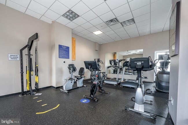 Building Photo - 111 S 15th St