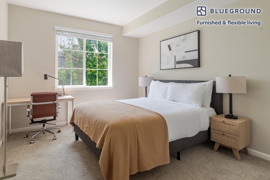 Building Photo - 700 Agnew Rd