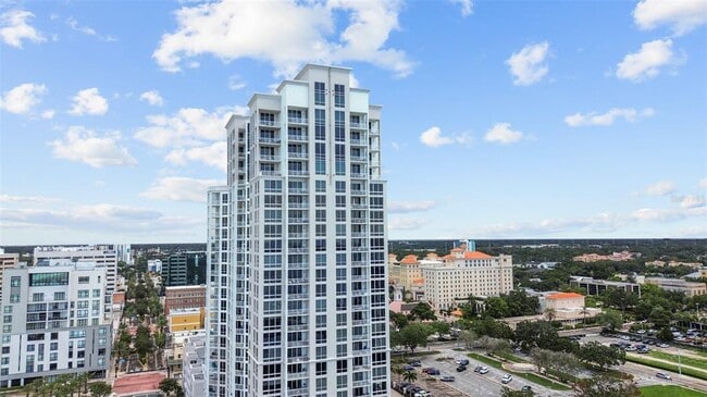 Building Photo - 331 Cleveland St