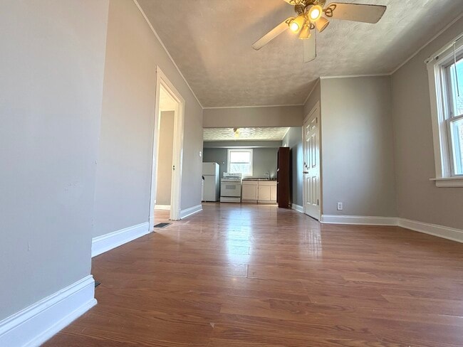 Building Photo - 3126 Elder Ln