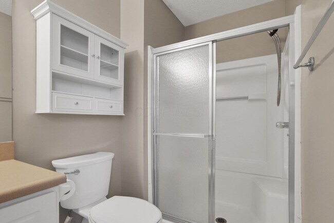 Building Photo - 243 Oxford Oak Dr