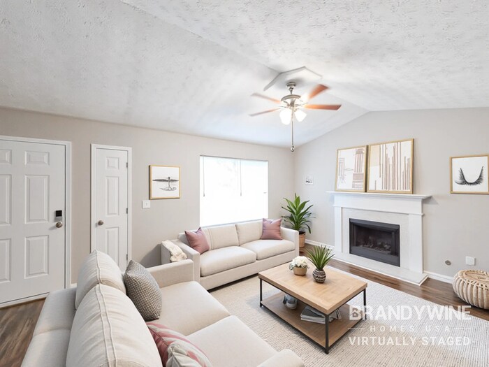 Building Photo - 107 Lake Terrace