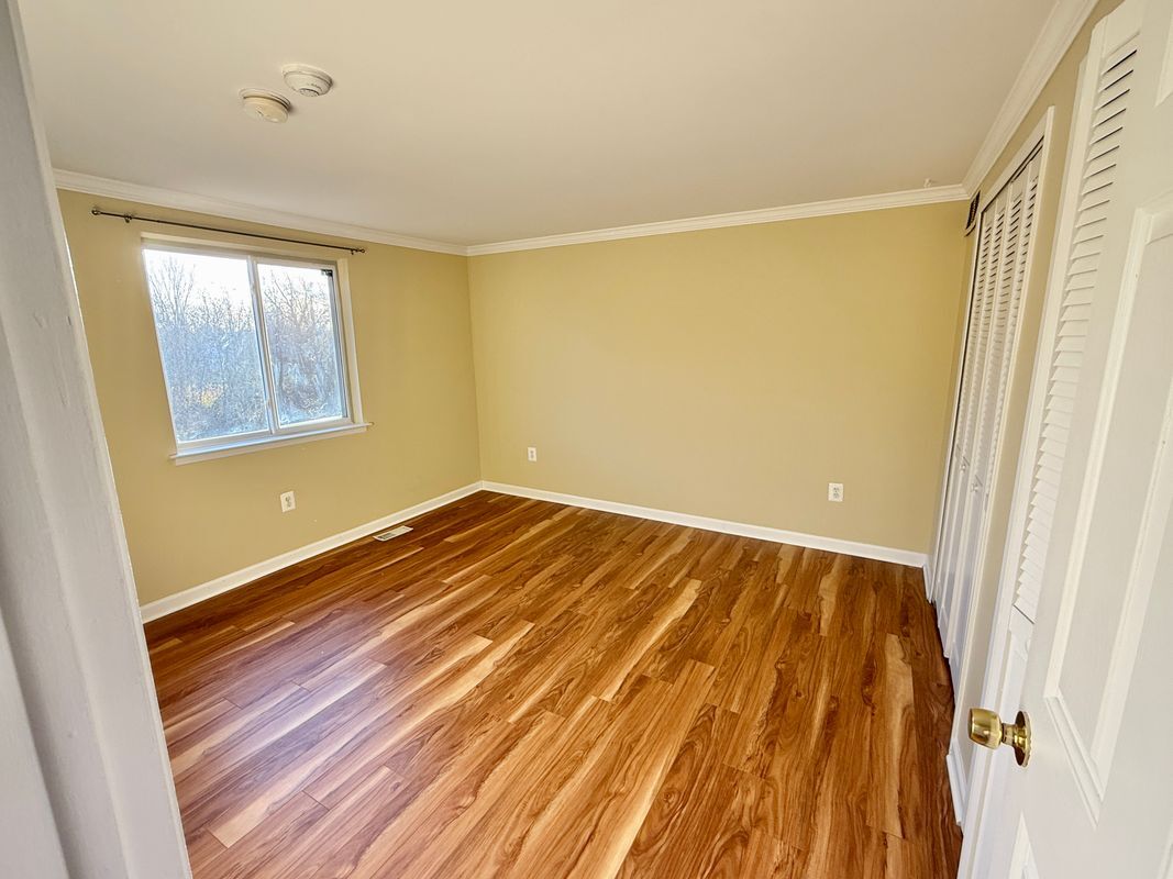 Building Photo - 44563 Savery Dr