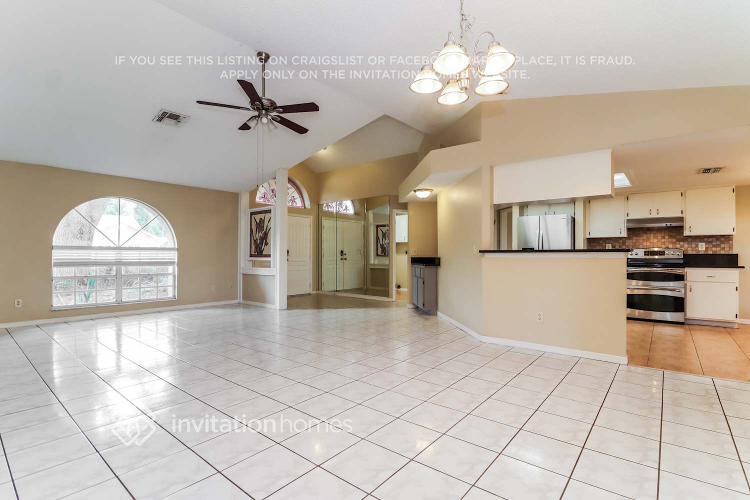 Building Photo - 5909 Redhawk Dr