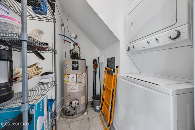 Building Photo - 46 Barberie Ave