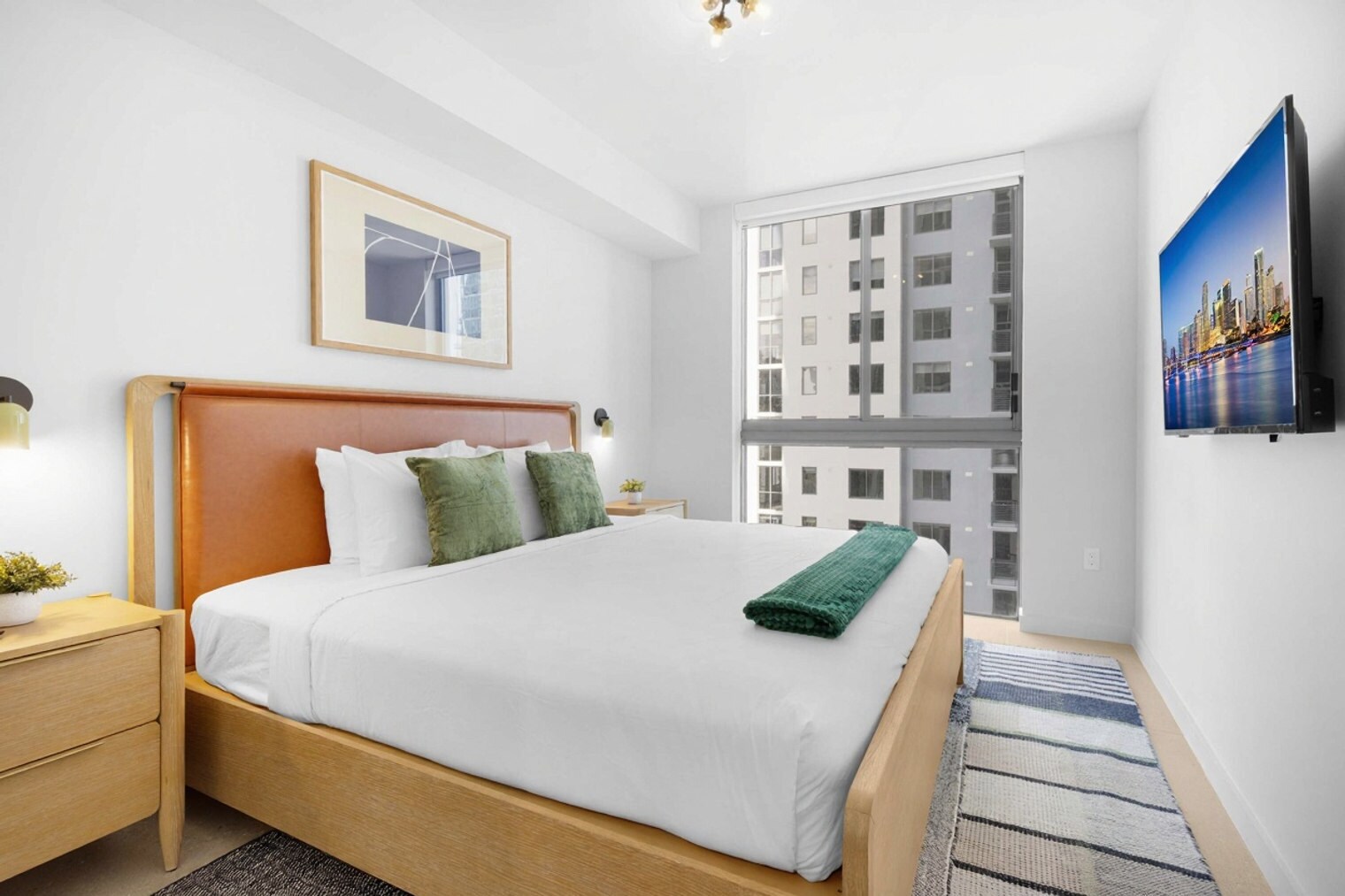 Building Photo - 601 N Miami Ave