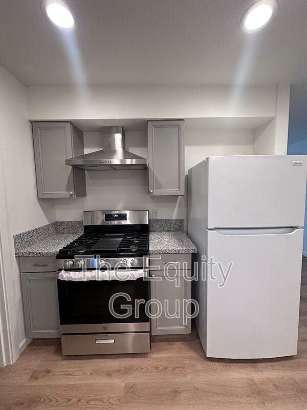 Building Photo - 145 N A St