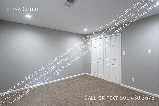 Building Photo - 6 Lisa Ct