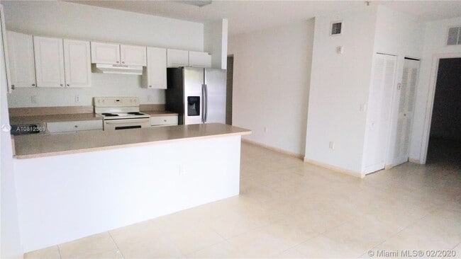 Building Photo - 17350 NW 67th Ave