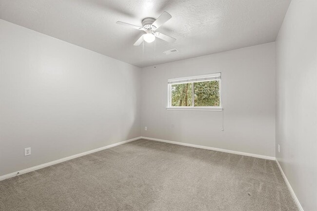 Building Photo - 6209 Fawnlake Dr