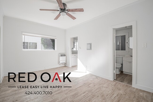 Building Photo - 979 S Oxford Ave