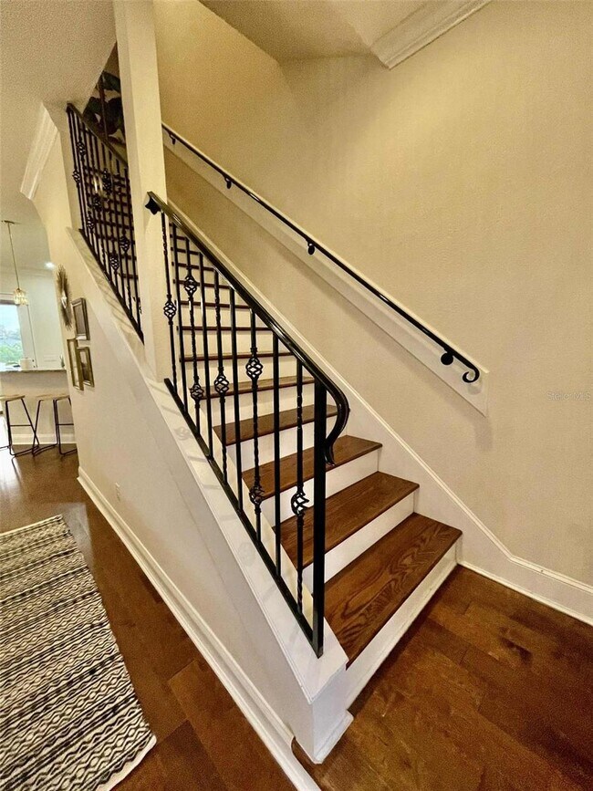 Building Photo - 2610 Grace Manor