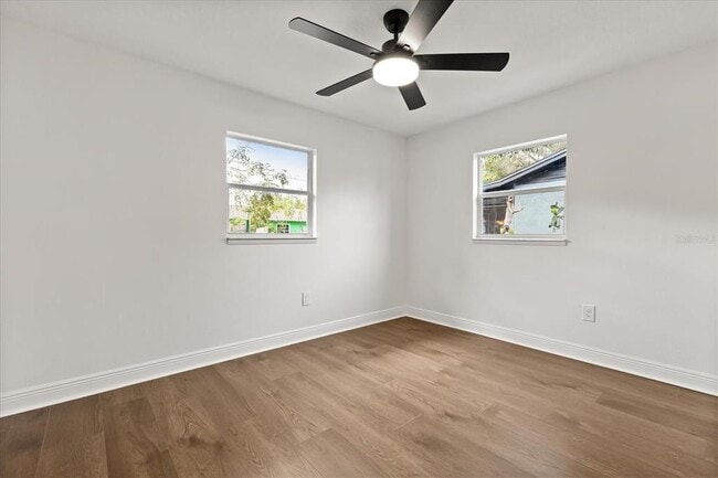 Building Photo - 1514 Lady Ave