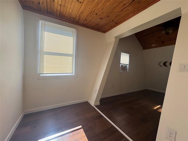 Building Photo - 1129 Scenic Dr