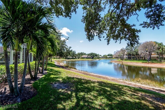 Building Photo - 3510 Lakemont Dr