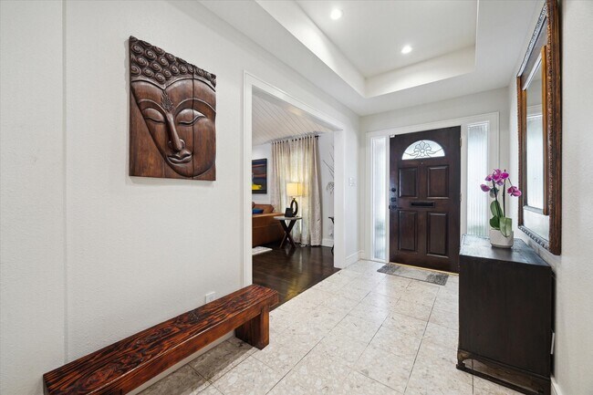 Building Photo - 1902 Chimney Rock Rd