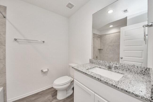 Building Photo - 2227 Laurel Bloom Ln