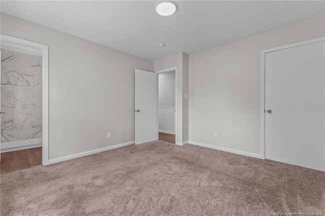 Building Photo - 7606 Sable Dr