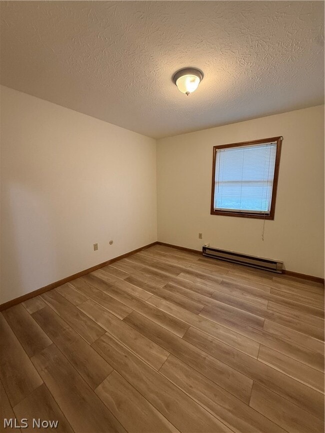 Building Photo - 1918 Buchtel St