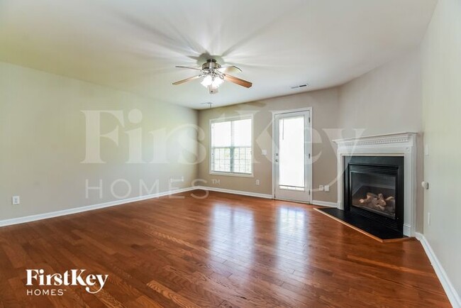 Building Photo - 455 Mallard View Ln