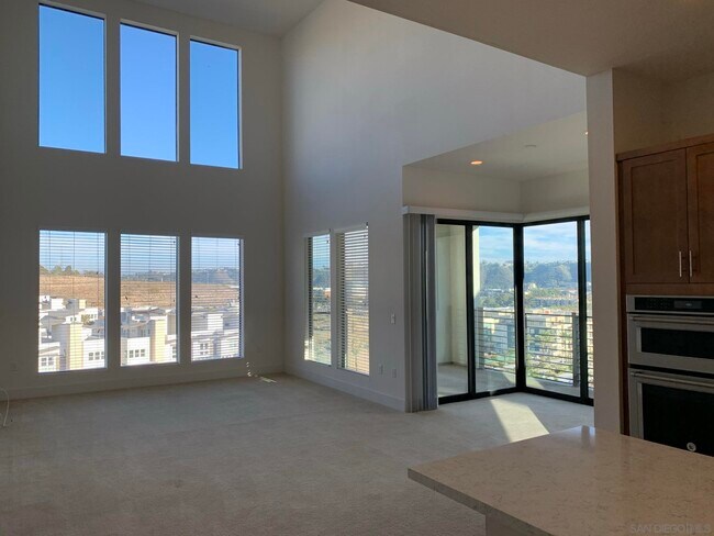 Building Photo - 8575 Aspect Dr
