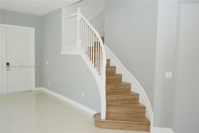 Building Photo - 9701 Blue Isle Bay