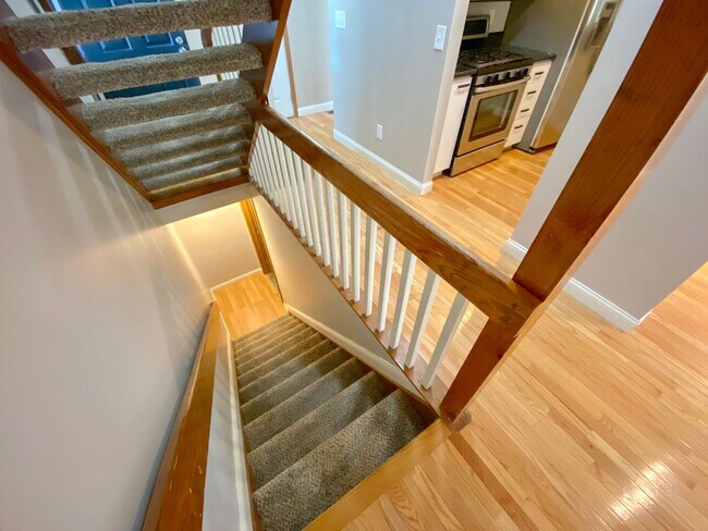 Building Photo - 5602 Wigmore Dr