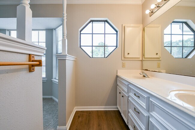 Building Photo - 3423 Berry Grove Dr