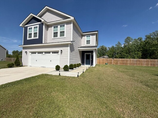 Building Photo - Fieldstone Crossing