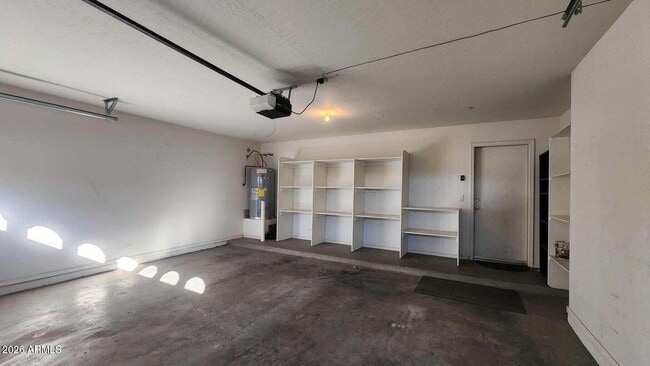 Building Photo - 160 W Heather Ct