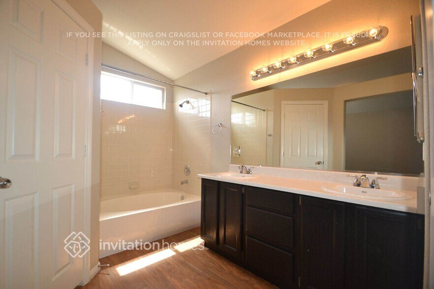 Building Photo - 7413 Sunspot Dr