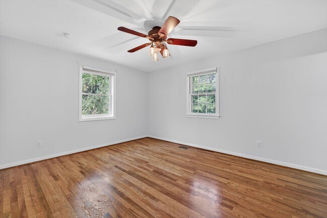 Building Photo - 23017 Timber Creek Ln