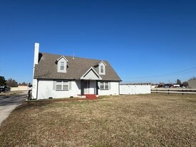 Building Photo - 6007 NW 32nd St