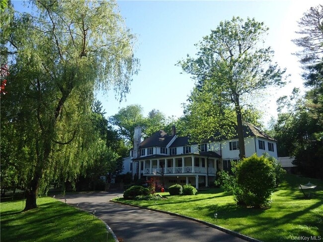 Building Photo - 11 Billington Ct