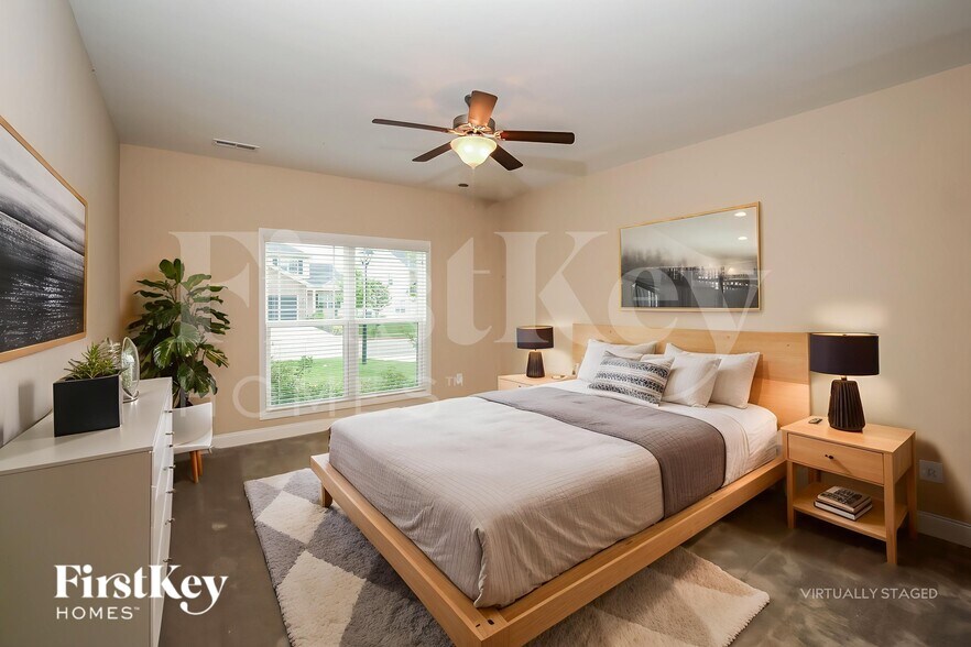 Building Photo - 732 Breeders Cup Dr