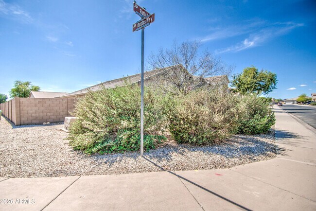 Building Photo - 43205 Roth Rd