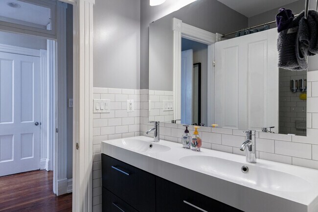 Building Photo - 436 Q St NW