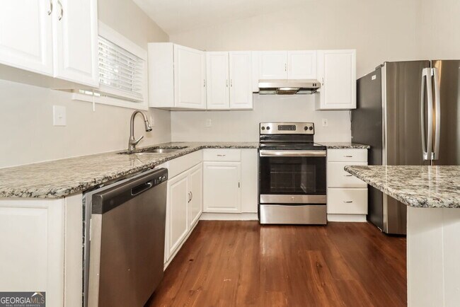 Building Photo - 5224 Brough Ln
