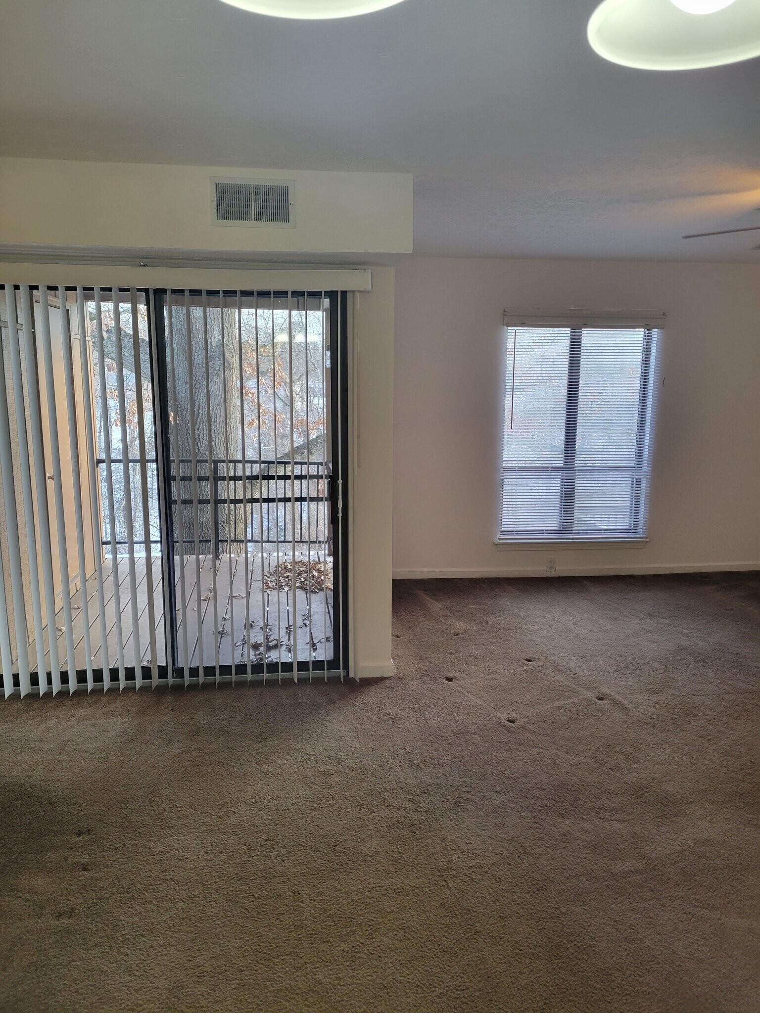 Building Photo - 500 Oxcart Rd