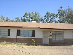 Building Photo - 4 Bedroom rental home in Tempe! Move in 10/1!