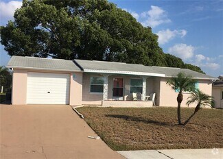 Building Photo - 3654 Yellowbird Dr