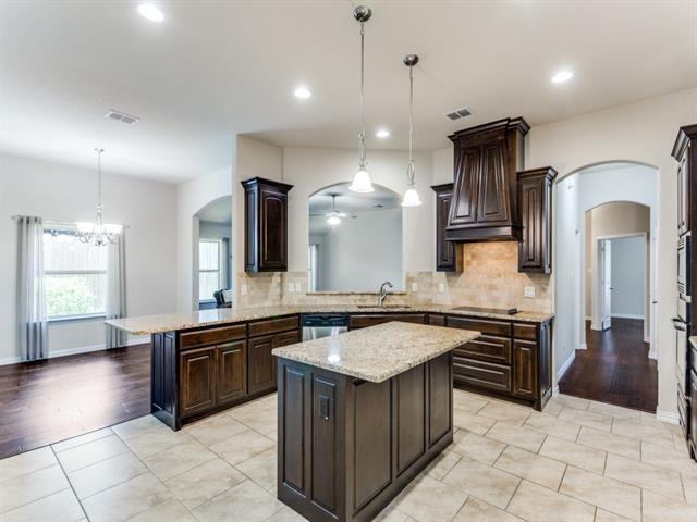 Building Photo - 521 Corriente Trail